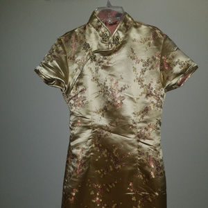 Beautiful thick layered embroidered dress.
